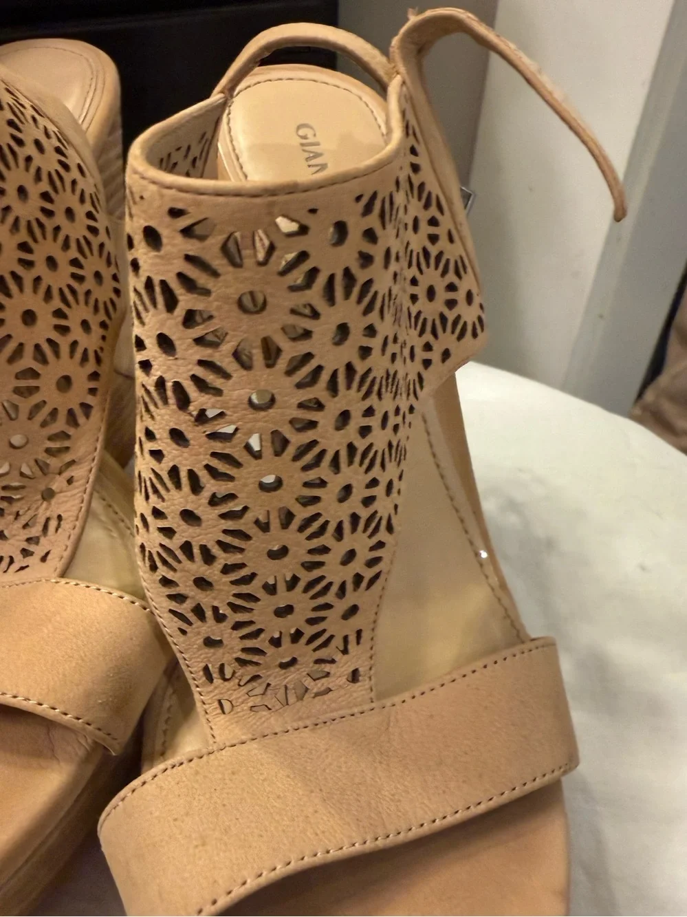 Gianni Bini Tan Leather Laser Cut Wedge Sandals Size 8.5
